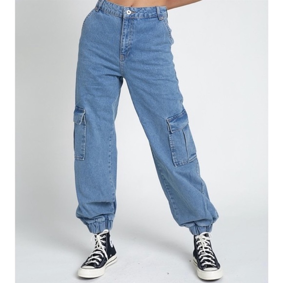 The Ragged Priest Denim Cargo Jogger Pants EUC Size 28 - Picture 9 of 9